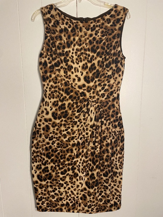 Jones New York Dresses & Skirts - JONES NEW YORK, size 6, Leopard